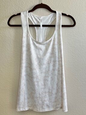 Fabletics White Scoop-Back Tank with Subtle Heather Print